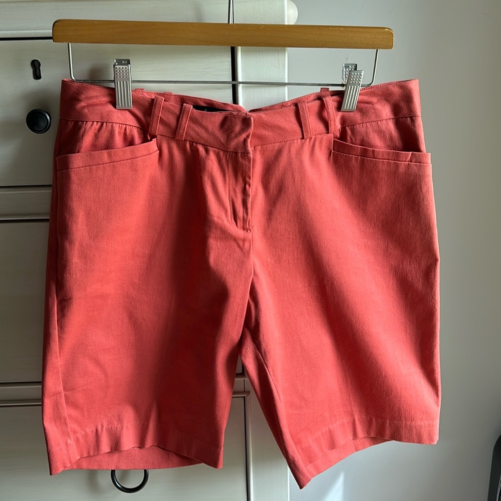 Coral Bermuda Shorts. Size 4